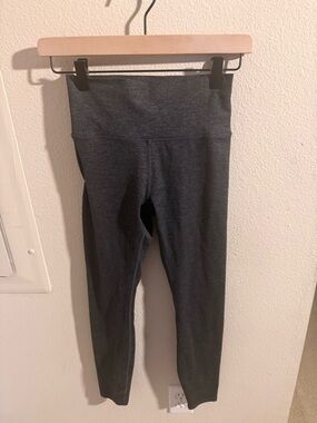 Vuori Daily Legging Charcoal Gray High Rise Pocket Leggings Women’s Size XS/S